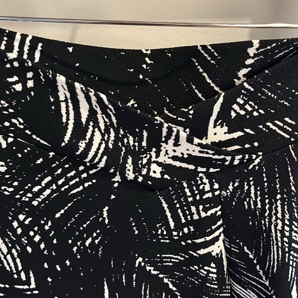 Vermilli asymmetrical palm print skirt size L - Picture 3 of 5